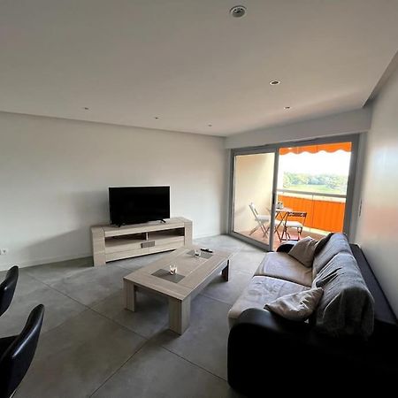 Appartement 2 Pieces Vue Mer, A Proximite De Tout Mandelieu Eksteriør bilde